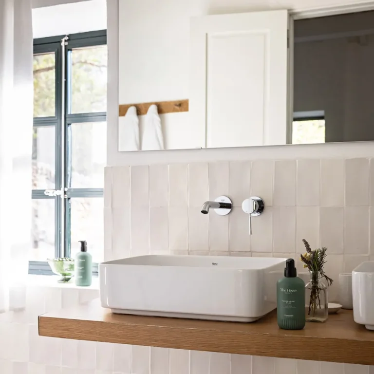 hotel-santa-ponsa-menorca-casita-room-bathroom