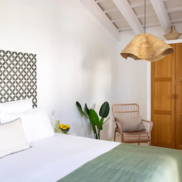 hotel-santa-ponsa-minorca-camera-superiore-decorazione
