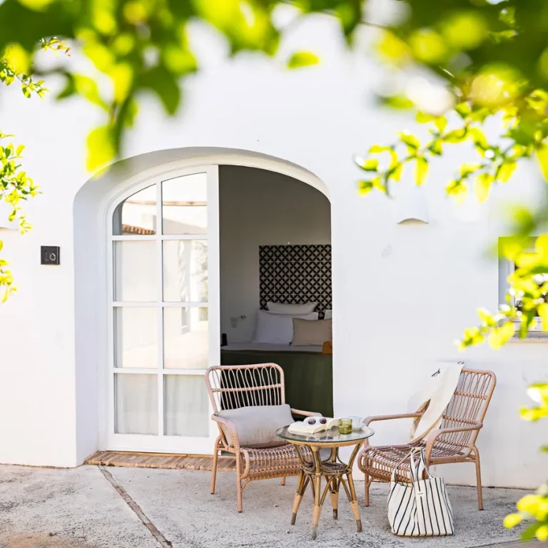 hotel-santa-ponsa-minorca-camera-superiore-esterno-terrazza-giardino